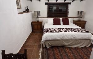 Los abuelos room