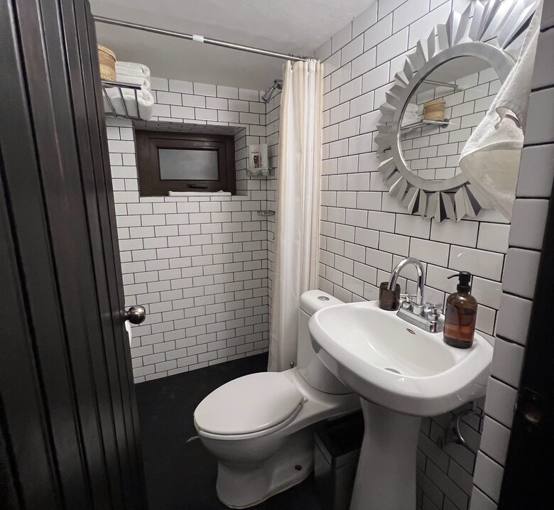 La Nao's bathroom