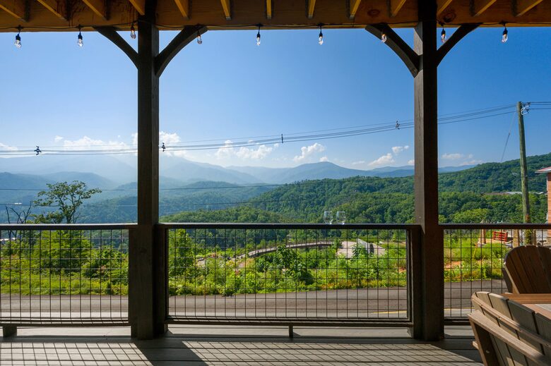Big Sky Lodge | Gatlinburg - Gatlinburg, Tennessee