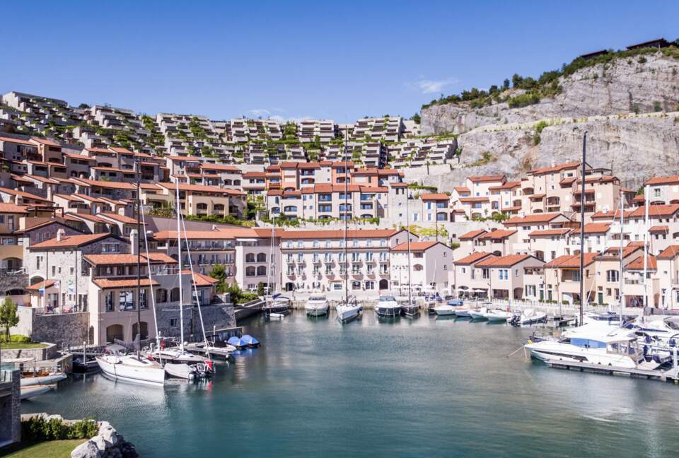 Luxury Portopiccolo Apartment - Duino-Aurisina, Italy