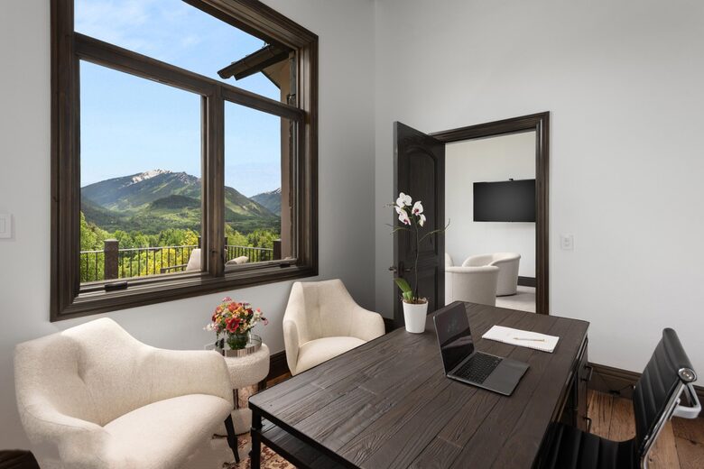 Private Red Mountain Retreat in Aspen - Aspen, Colorado