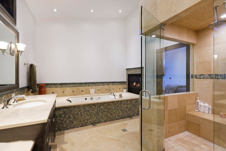 Private Red Mountain Retreat in Aspen - Aspen, Colorado