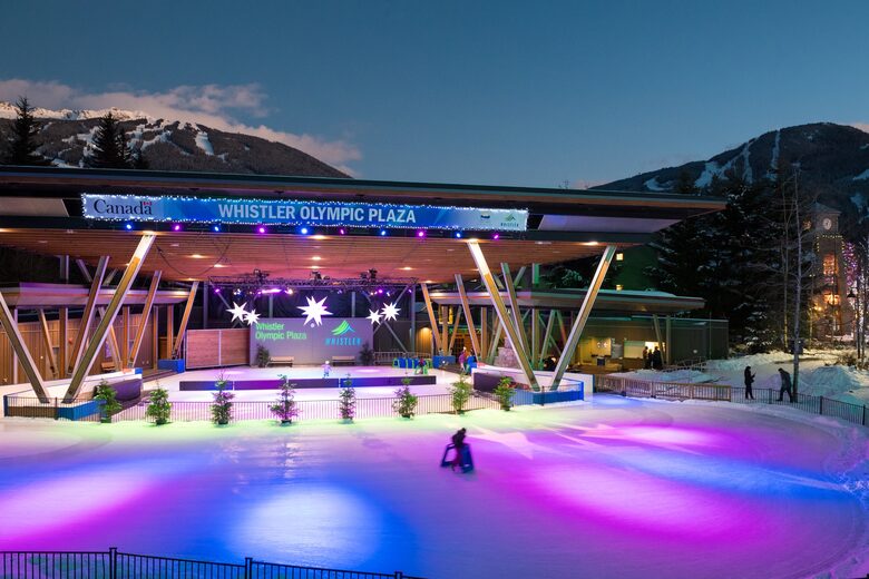 The Escape Whistler | Cozy Marketplace Residence in the Village - Whistler, Canada