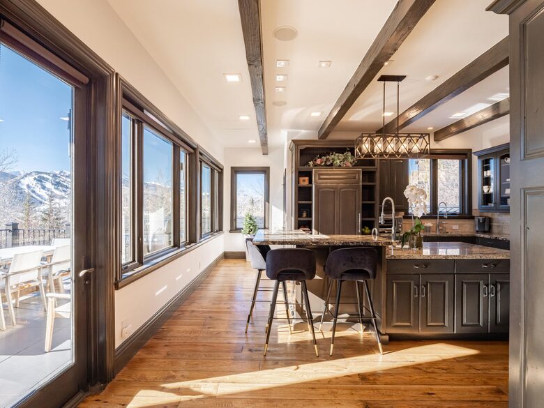 Private Red Mountain Retreat in Aspen - Aspen, Colorado