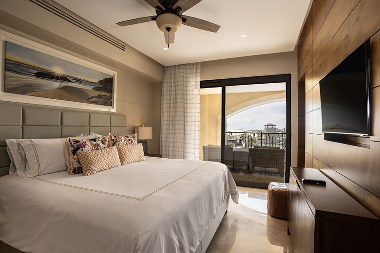 Master Suite (One Bedroom) l Grand Solmar Pacific Dunes - Cabo San Lucas, Mexico