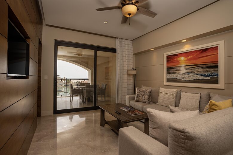 Master Suite (One Bedroom) l Grand Solmar Pacific Dunes - Cabo San Lucas, Mexico