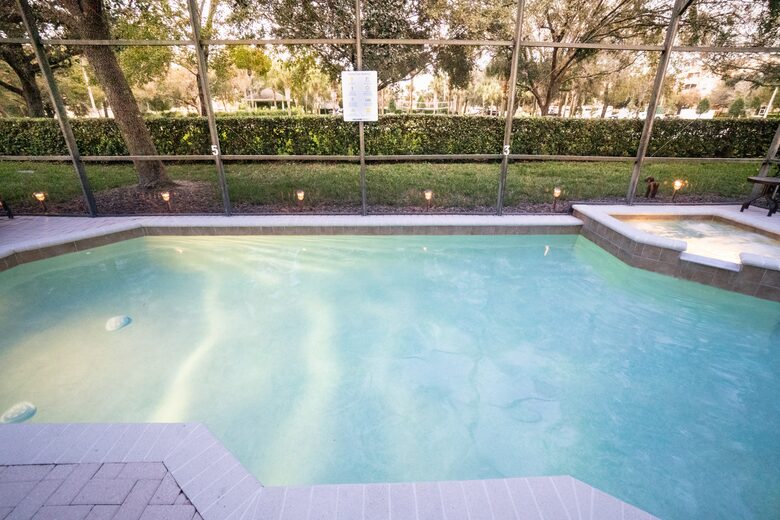 2 Miles From Disney with Private Resort Amenities - Kissimmee, Florida