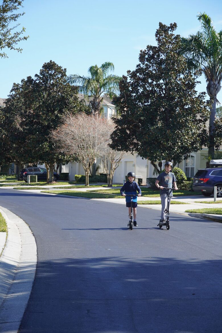 2 Miles From Disney with Private Resort Amenities - Kissimmee, Florida