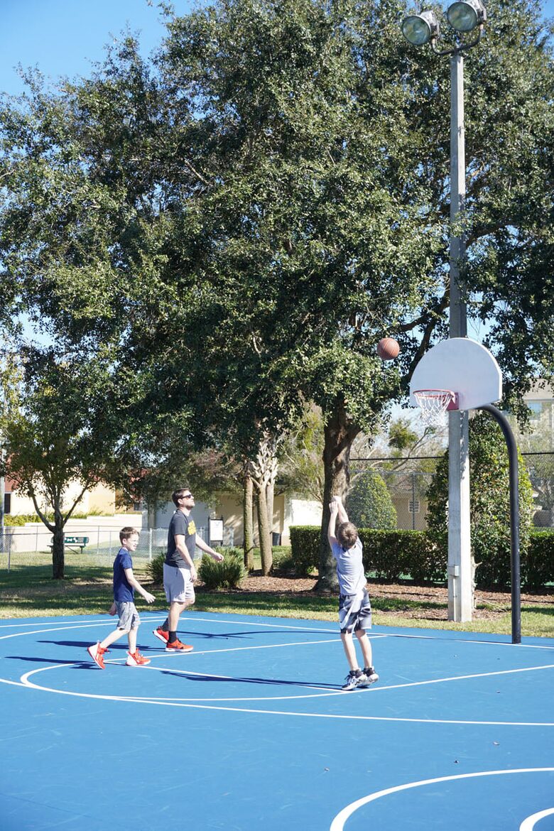 2 Miles From Disney with Private Resort Amenities - Kissimmee, Florida