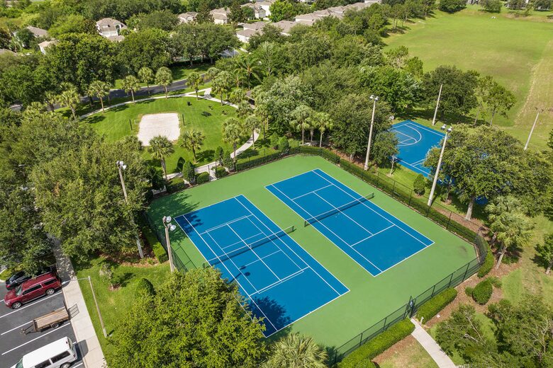 2 Miles From Disney with Private Resort Amenities - Kissimmee, Florida