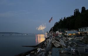 Tyee Beach House - Camano Island, Washington