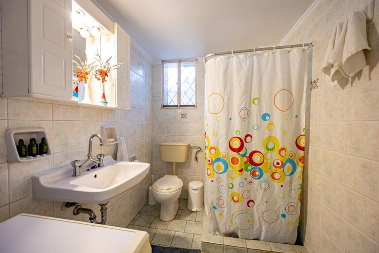 Amoni House – Authentic Village Stay in Santorini - Pyrgos Kallistis, Santorini, Greece