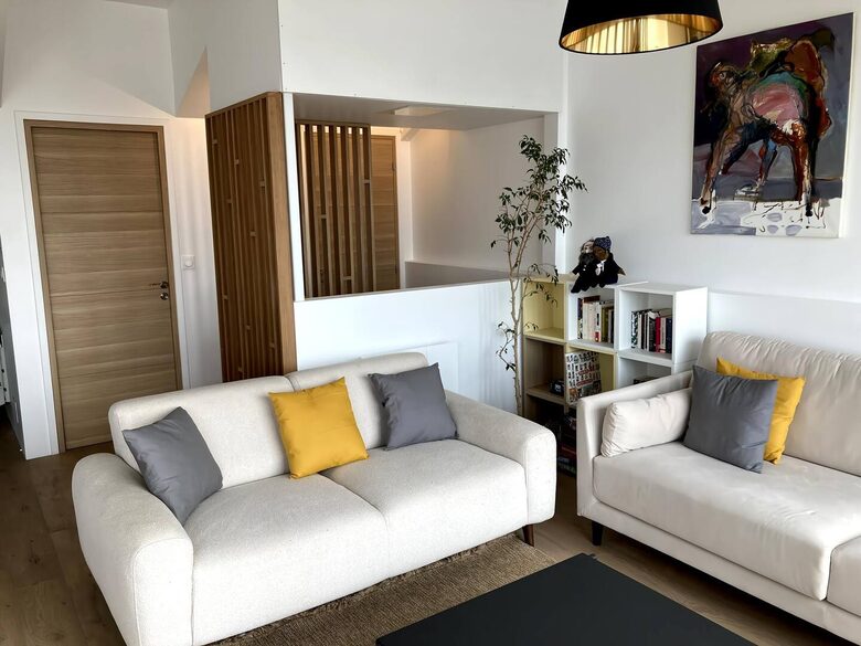 Apartment In Montmartre - Paris, France