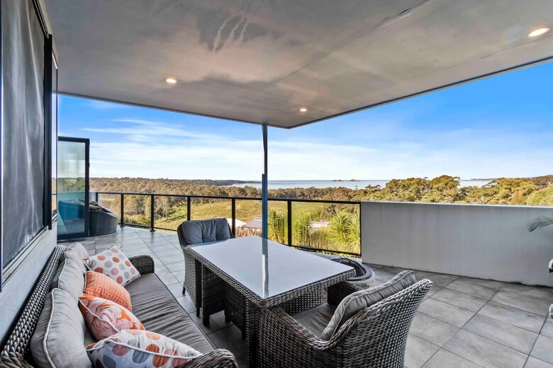Seabreeze Sanctuary - Long Beach, Australia