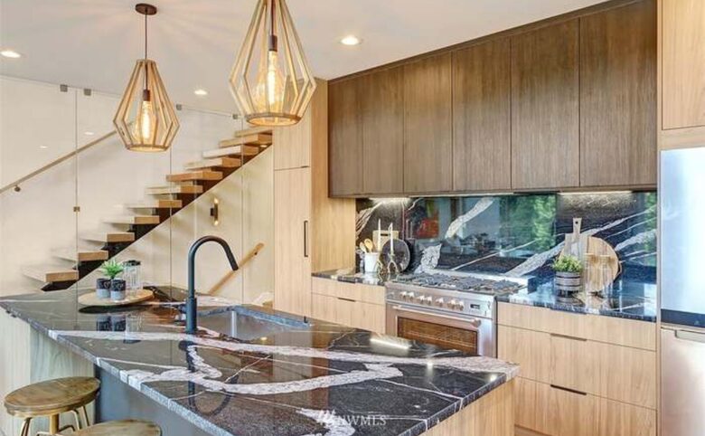 Close up kitchen