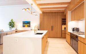 Stoked Ski Haus Luxe | Near Whistler Village!