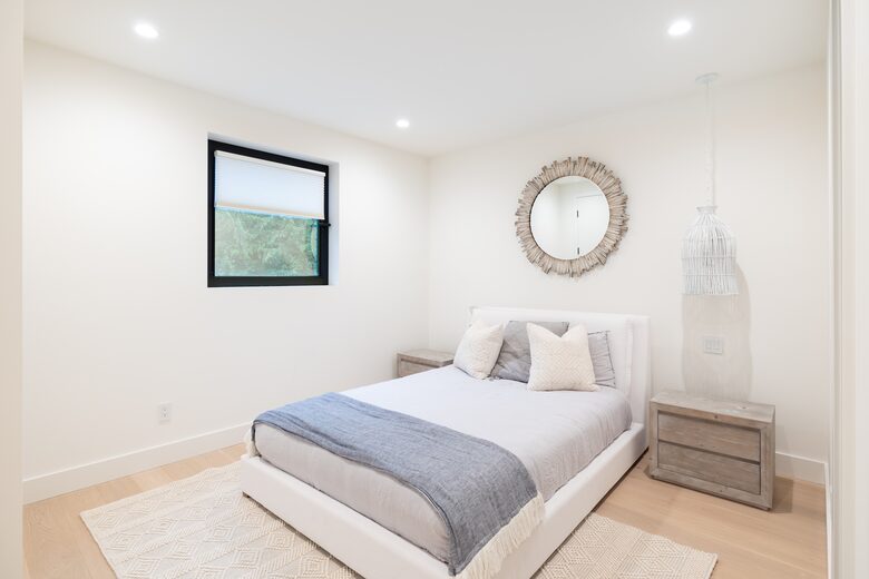 Second Queen Bedroom on Main