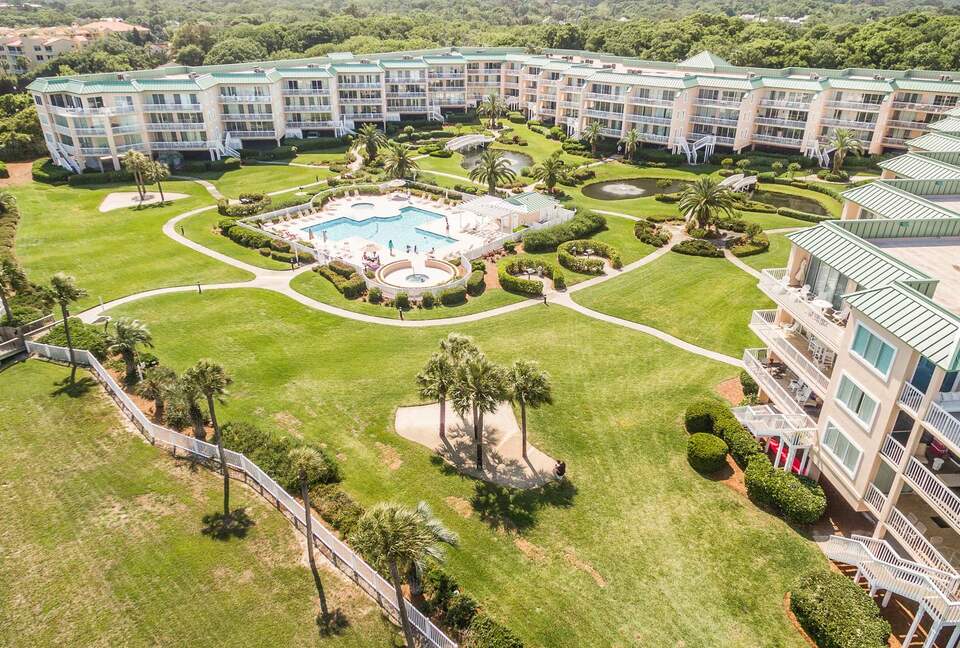 St. Simons Grand Getaway - St Simons Island, Georgia