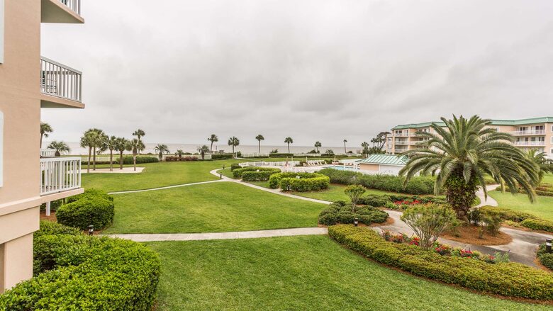 St. Simons Grand Getaway - St Simons Island, Georgia