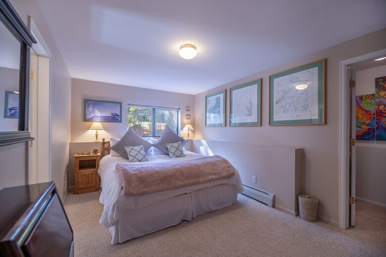 King Bedroom, ground level
