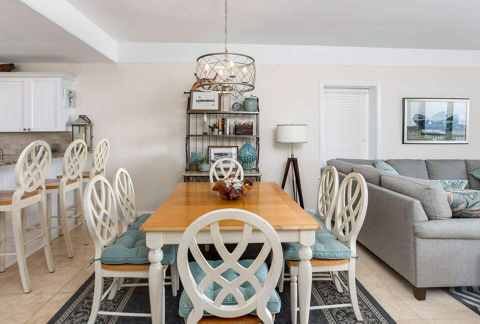 St. Simons Grand Oceanfront Villa - St Simons Island, Georgia
