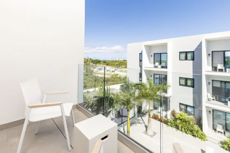 Grace Bay Modern Luxury Condo - Providenciales, Turks and Caicos Islands
