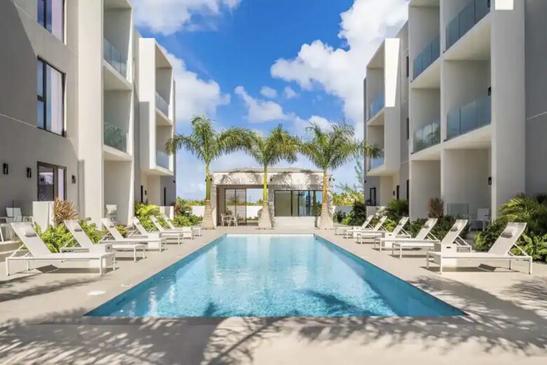 Grace Bay Modern Luxury Condo - Providenciales, Turks and Caicos Islands
