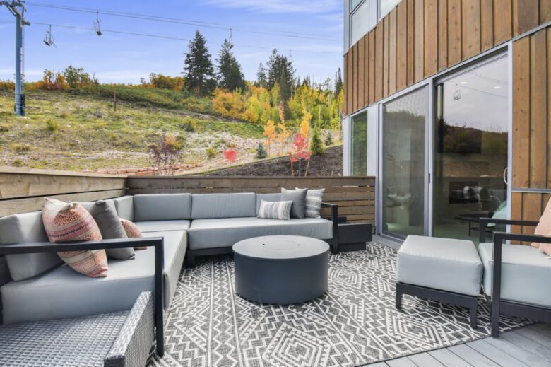 Premier Ski-In/Ski-Out Apex Townhome with Private Hot Tub - Park City, Utah