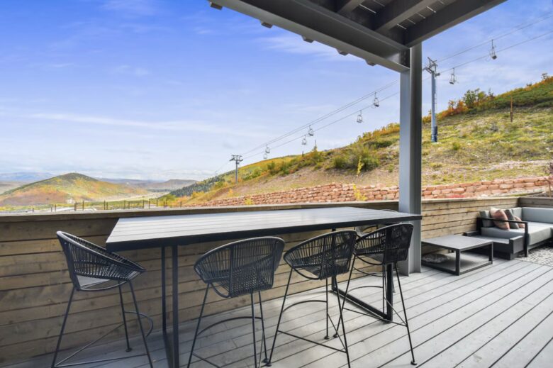 Premier Ski-In/Ski-Out Apex Townhome with Private Hot Tub - Park City, Utah