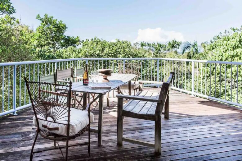 Castaways Beach House | Noosa Beachfront with Pool & Tennis - Castaways Beach, Australia