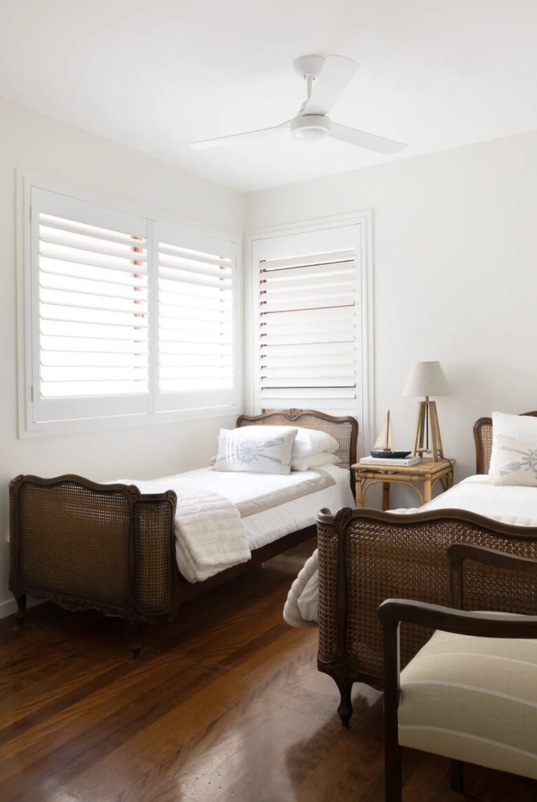 Castaways Beach House | Noosa Beachfront with Pool & Tennis - Castaways Beach, Australia