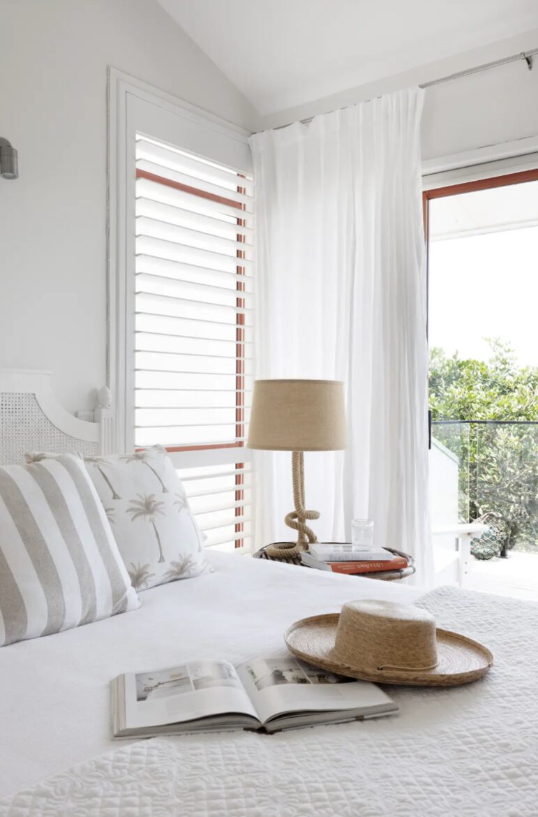 Castaways Beach House | Noosa Beachfront with Pool & Tennis - Castaways Beach, Australia