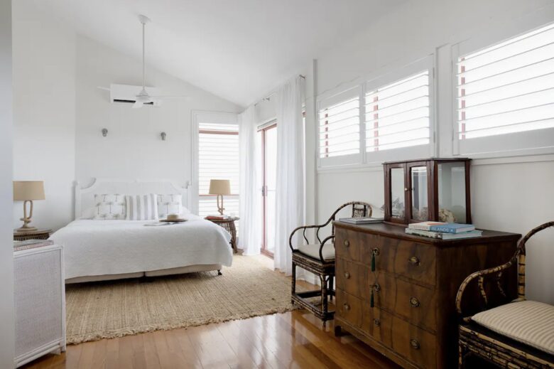 Castaways Beach House | Noosa Beachfront with Pool & Tennis - Castaways Beach, Australia