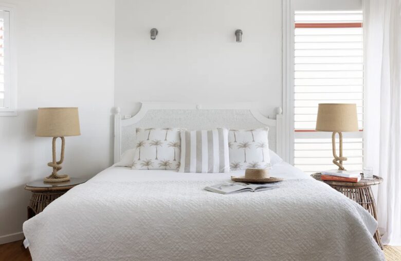 Castaways Beach House | Noosa Beachfront with Pool & Tennis - Castaways Beach, Australia