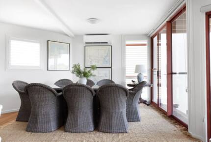 Castaways Beach House | Noosa Beachfront with Pool & Tennis - Castaways Beach, Australia