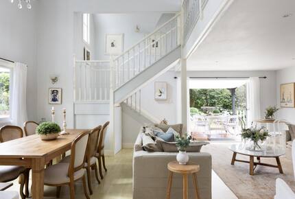 The Witta Chapel | Luxury Country Cottage Escape for 6 - Witta, Australia