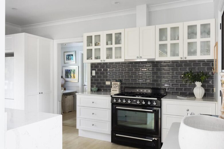 The Witta Chapel | Luxury Country Cottage Escape for 6 - Witta, Australia