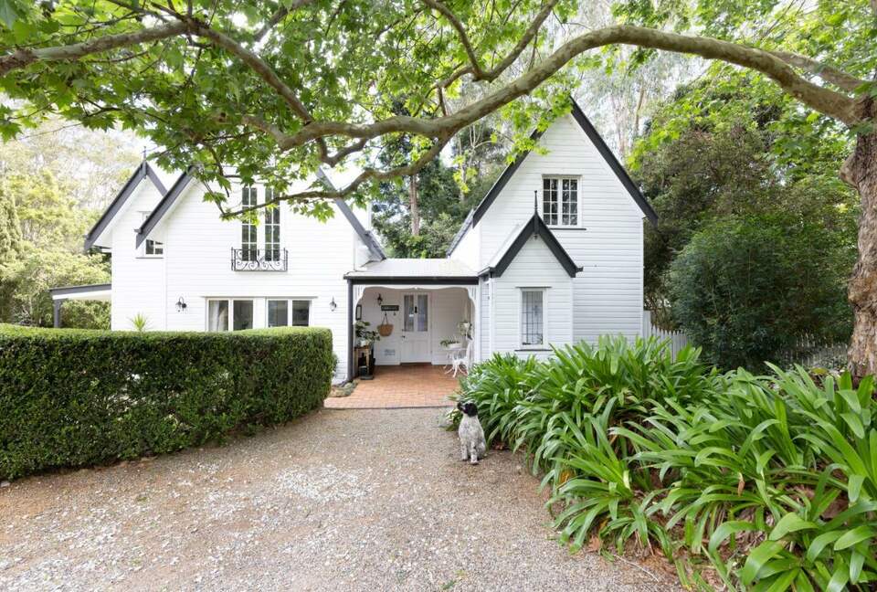 The Witta Chapel | Luxury Country Cottage Escape for 6 - Witta, Australia