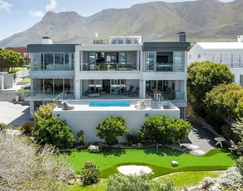 Stamford On Sea - Ornus District, Hermanus, South Africa