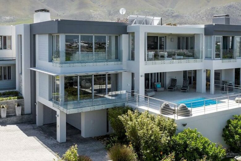 Stamford On Sea - Ornus District, Hermanus, South Africa