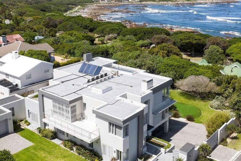 Stamford On Sea - Ornus District, Hermanus, South Africa