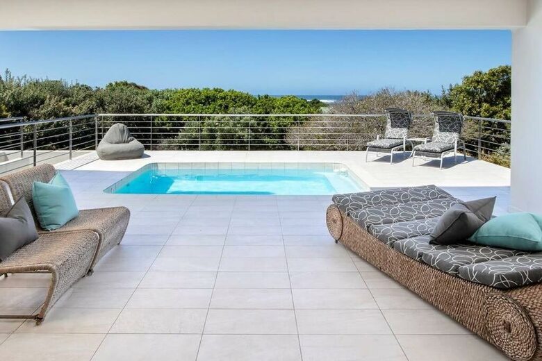 Stamford On Sea - Ornus District, Hermanus, South Africa