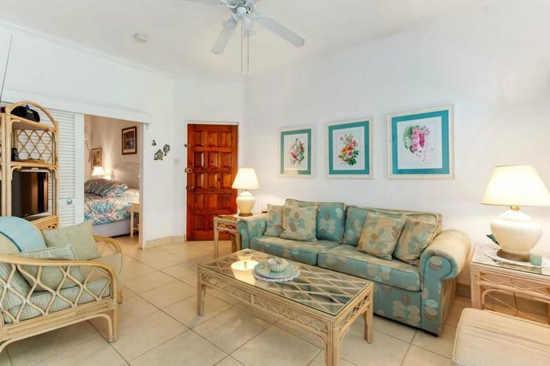 Golden View | Tropical Garden Condo With Pool In Saint James - Sunset Crest, Holetown, Barbados