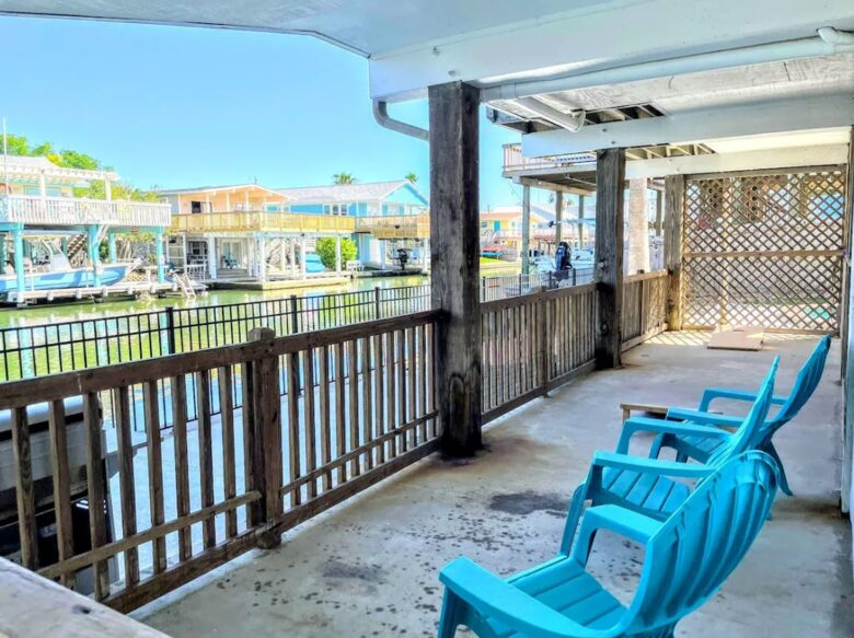 Corner Cove Hideaway - Jamaica Beach, Texas