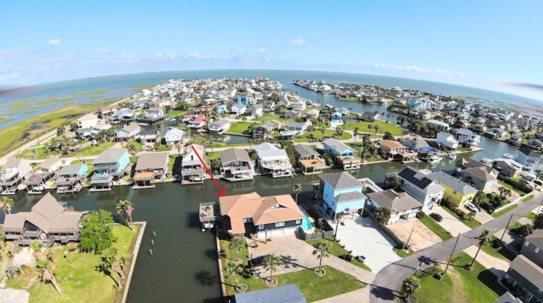 Corner Cove Hideaway - Jamaica Beach, Texas