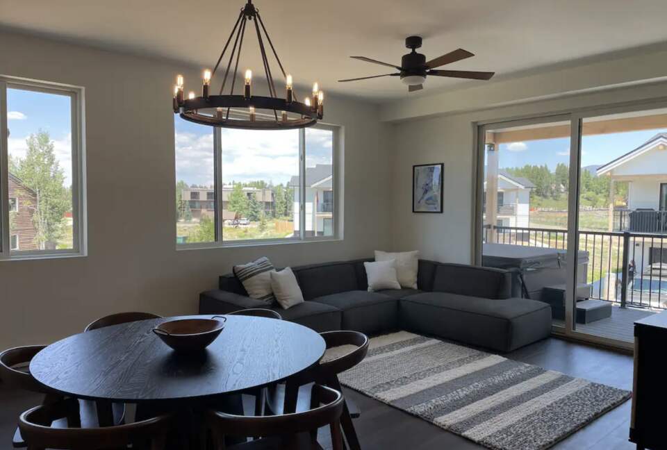Colorado Getaway with Private Hot Tub & Views - Fraser, Colorado