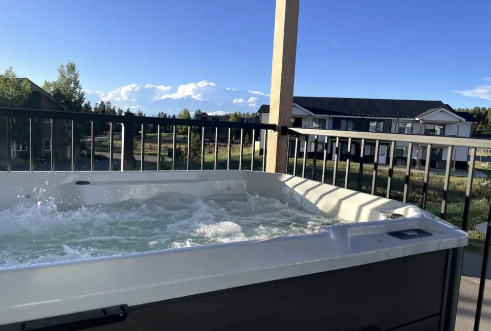 Colorado Getaway with Private Hot Tub & Views - Fraser, Colorado