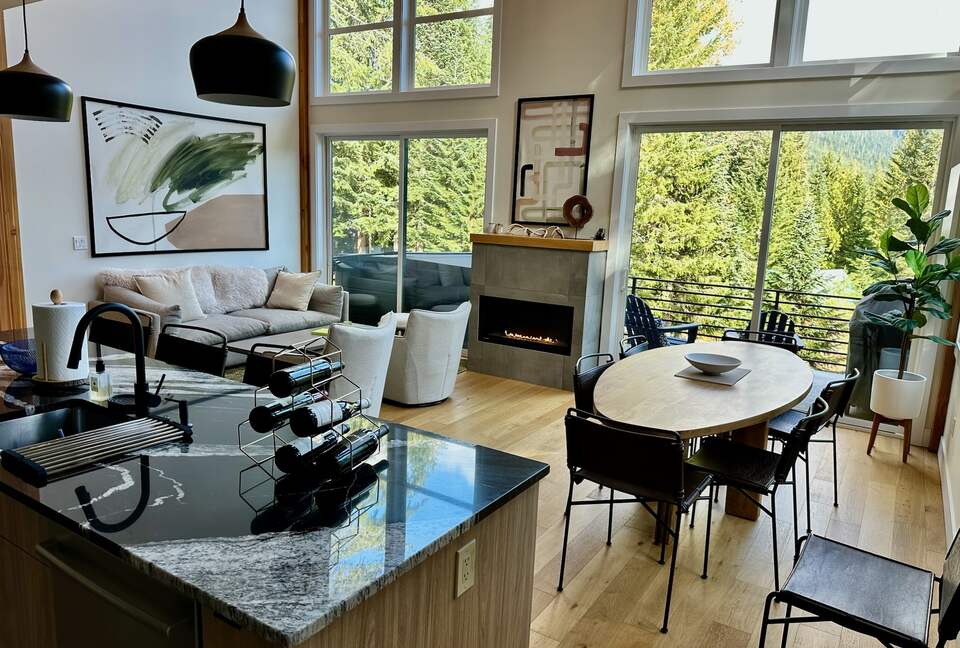 Living/kitchen