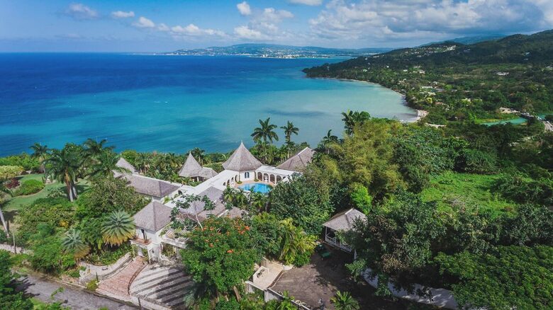 Montego Bay Compound - Bambu Villa - Hopewell, Jamaica