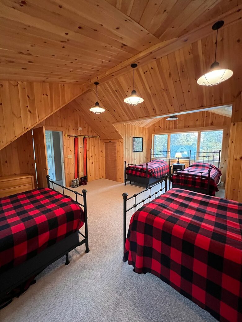 Sugarloaf Mountain Getaway - Carrabassett Valley, Maine